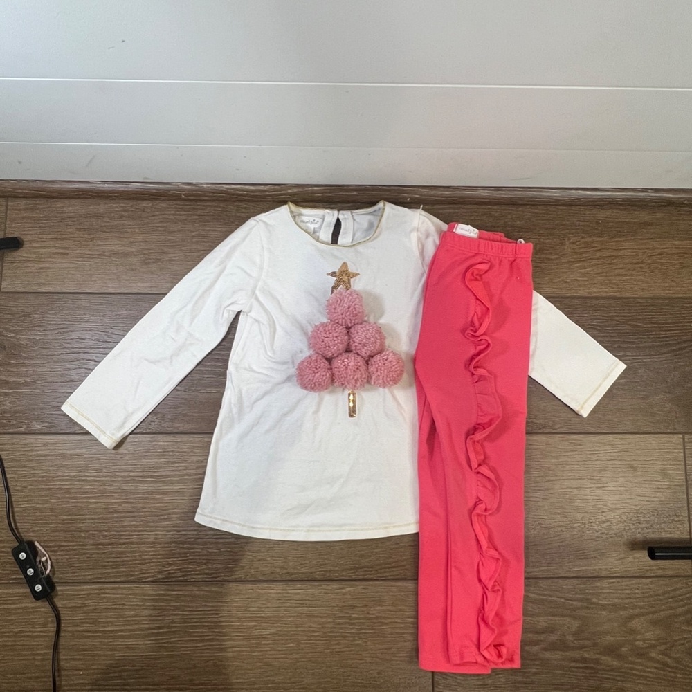 Mud Pie Little Girls 2-piece Pink Christmas Tree Outfit